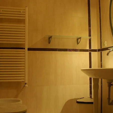 Wilson Hotel 2*